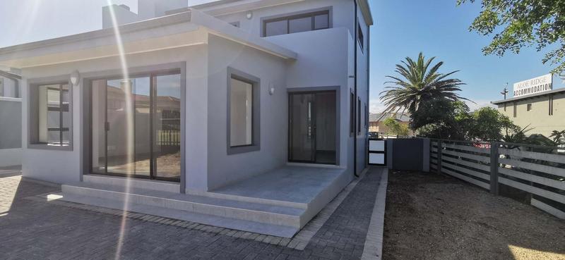 4 Bedroom Property for Sale in Island View Western Cape